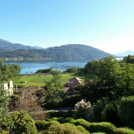 Isabel * Baveno
