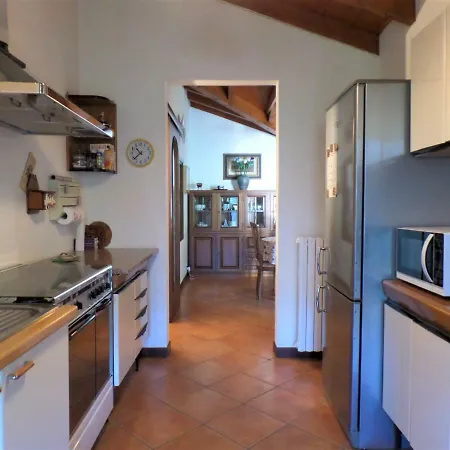Isabel Apartamento