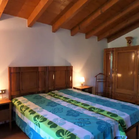 Isabel Apartamento Baveno
