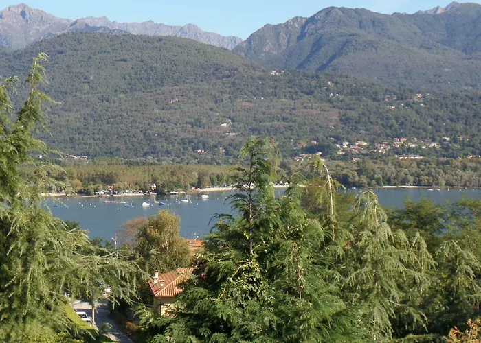 Isabel Lejlighed Baveno